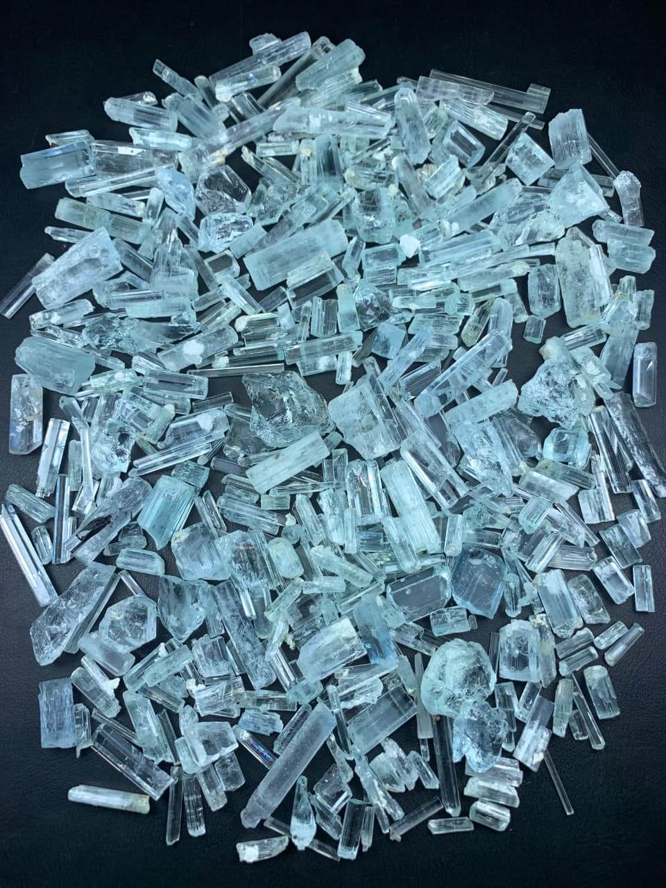 Aquamarine Crystal: Meaning, Properties, and Buying Guide for Collectors